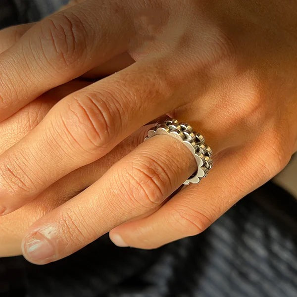 Jubilee Ring-R4